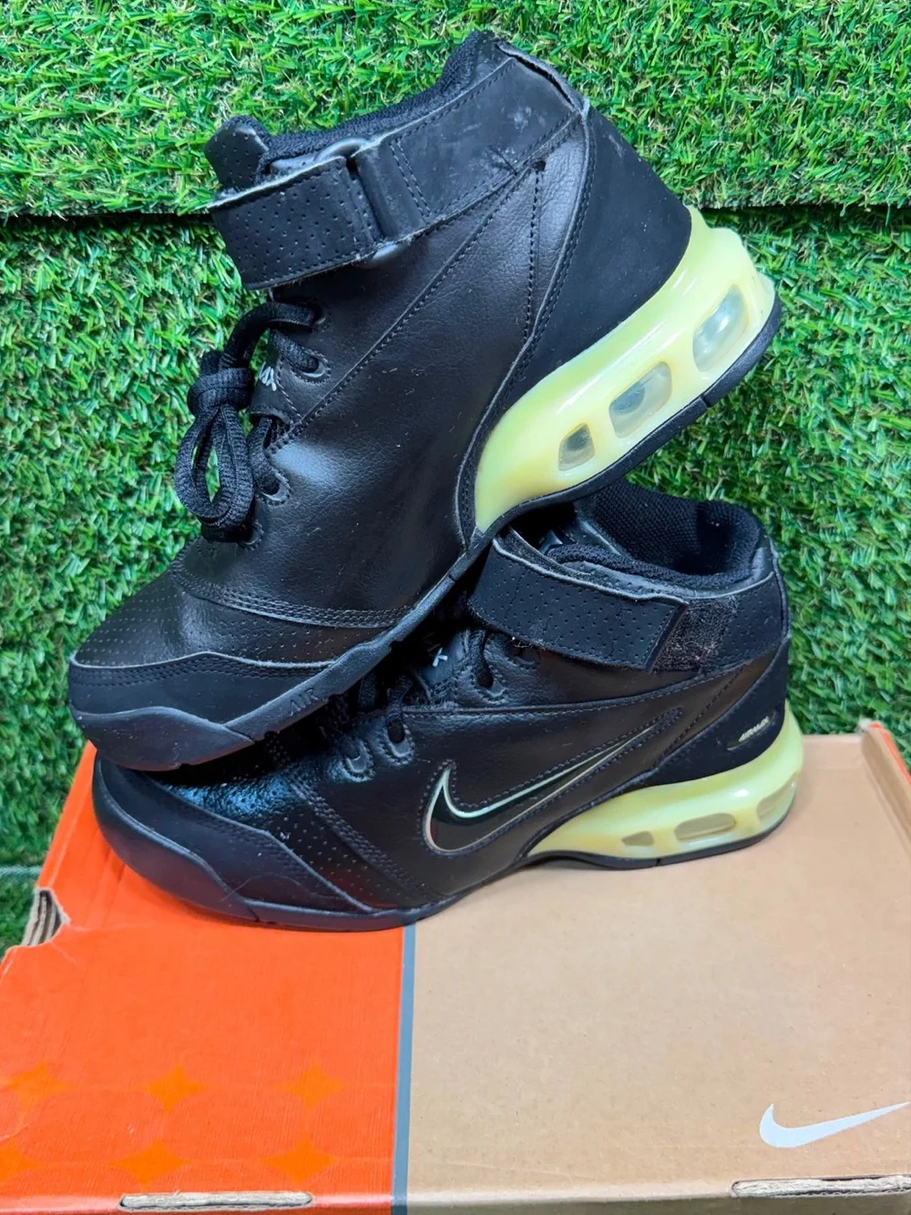 Nike Air Max 180 BB GS Black Metallic Silver 313892-002 2006 VTG Size 5.5Y Boxed